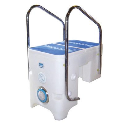 戴高樂<a href='/product/product-0001,0007.shtml' class='keys' title='點擊查看關(guān)于泳池設備的相關(guān)信息' target='_blank'>泳池設備</a>