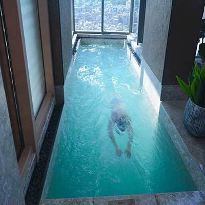 廣州佳兆業(yè)高層復(fù)式層流推進(jìn)器泳池工程 廣州佳兆業(yè)高層復(fù)式層流推進(jìn)器泳池工程